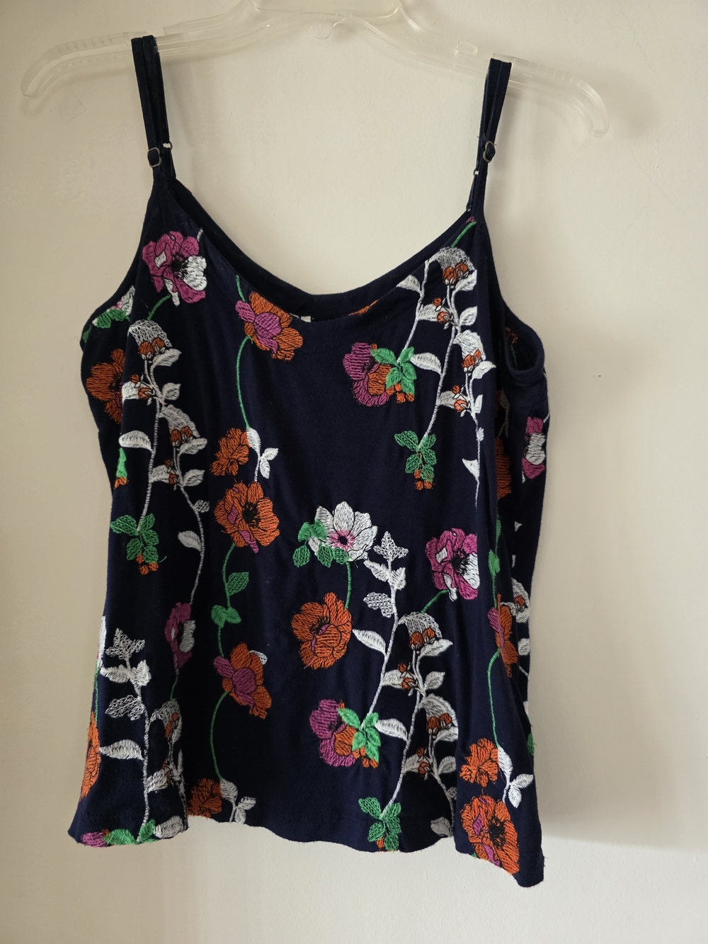 Kellen Embroidered Tank - Picture 2 of 4